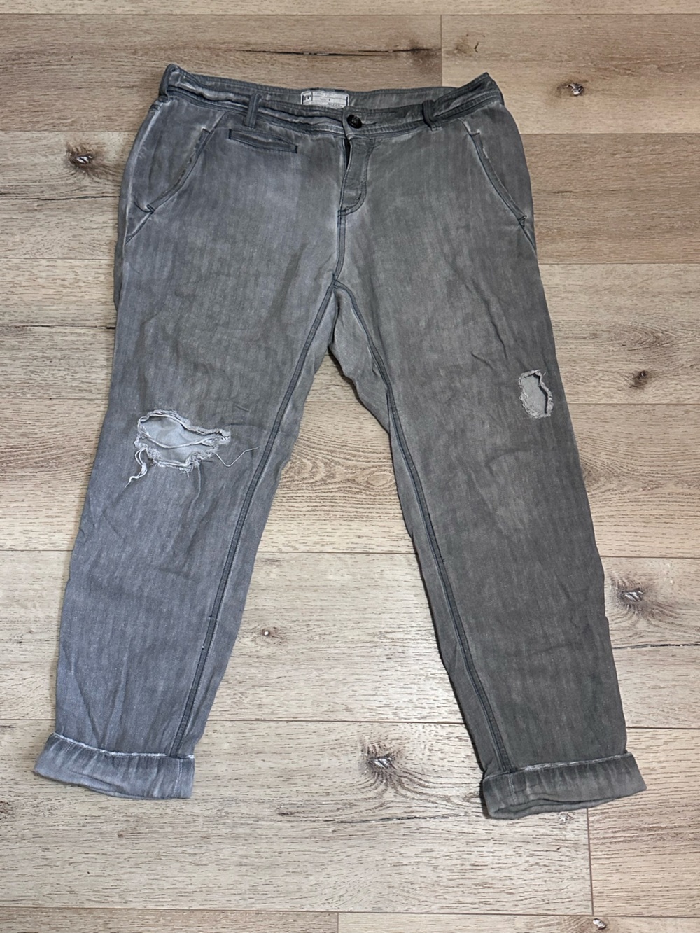 Women’s Free People Gray Distressed Casual Pants